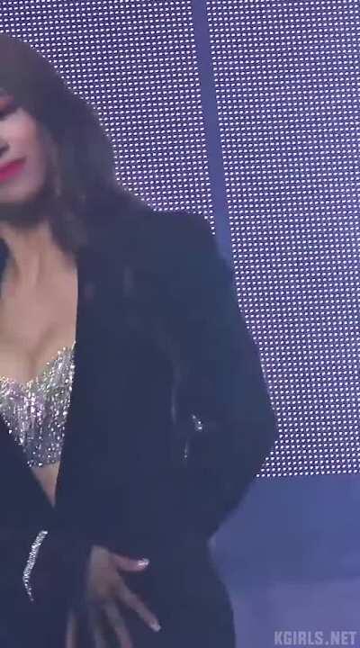 Mijoo-lovelyz-showcase-2-KGIRLS