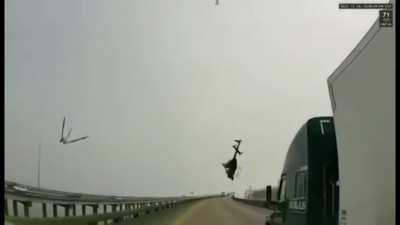 Helicopter hits power lines (12/14/21)