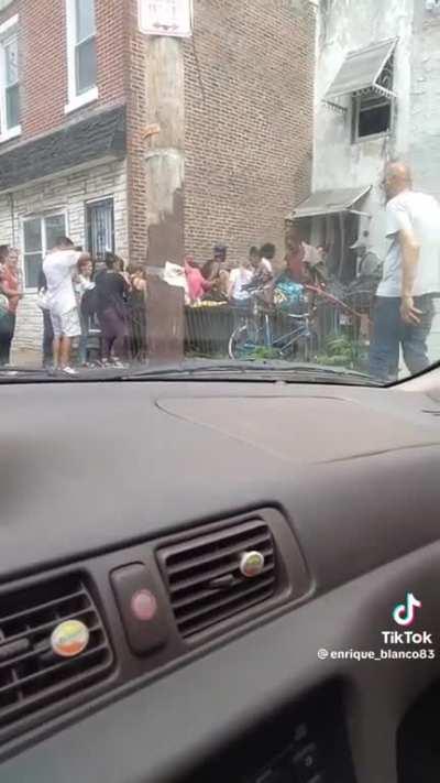 Trap hize boomin, das like uh cool 10k day