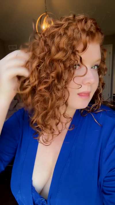 They say redheads are rare… maybe that’s why I’m unforgettable