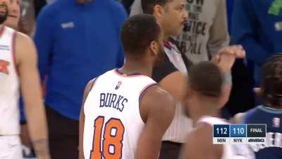 [Highlight] Knicks get two opportunities at the game-tying/winning shot but can't convert either