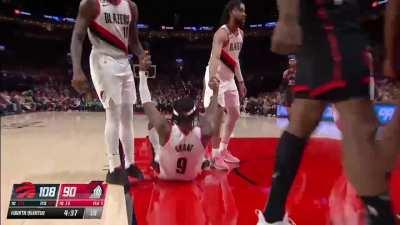 [Highlight] Fred VanVleet (6’0) goes up and gets a legit block on Jerami Grant (6’8)