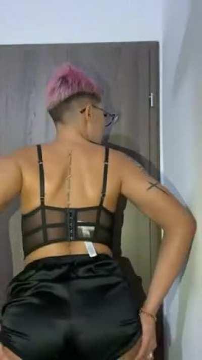 I've been waiting all year to show you my boobs link in the comments