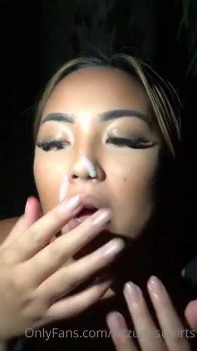 Dm for 20+ vids of her