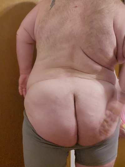 Do you like the way my ass jiggles? 