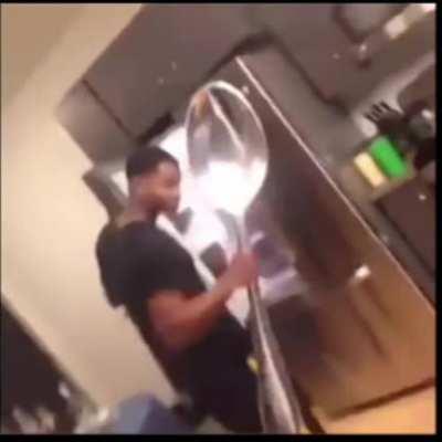 Comically large spoon analysis