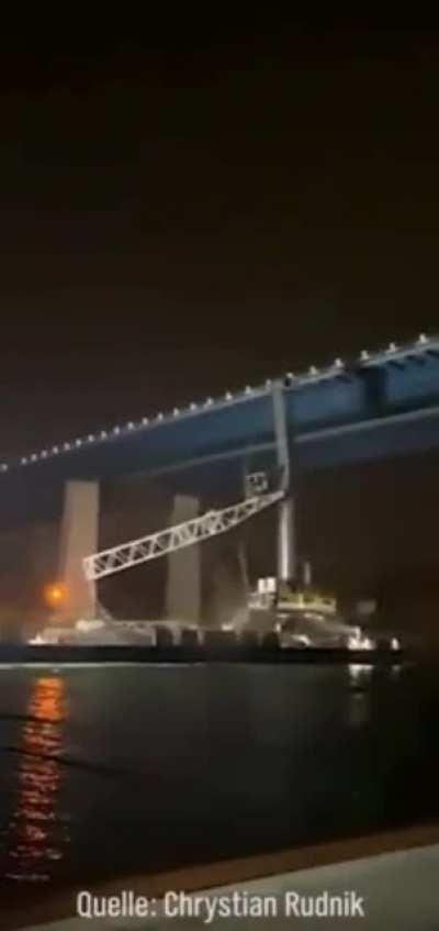 Crane on deck of cargo ship hits bridge in Kiel/Germany on 30 Nov. 2022.