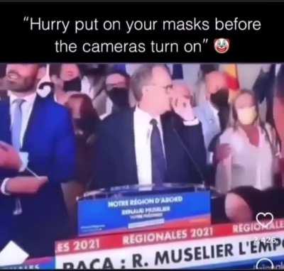 Hurry it's almost showtime!