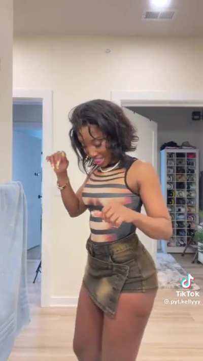 Bhadie kellyy so thick