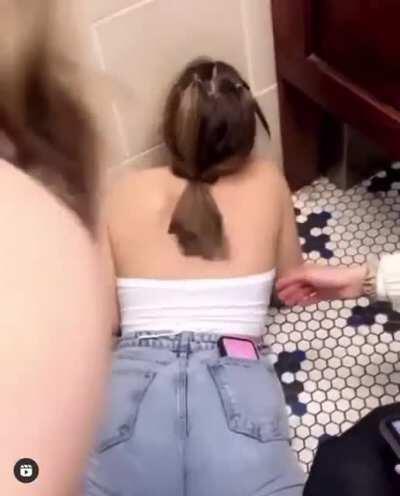 HMC while I miss the toilet