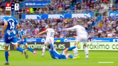 Kylian Mbapé gets 1 match suspension after his red card tackle against Alavés last weekend