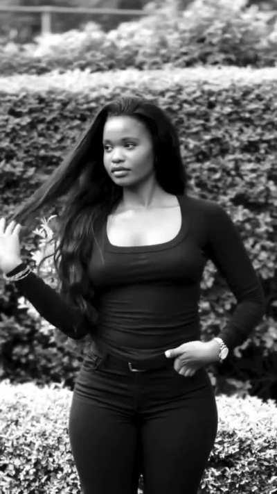 Palesa Molefe (Miss World Botswana 2021)