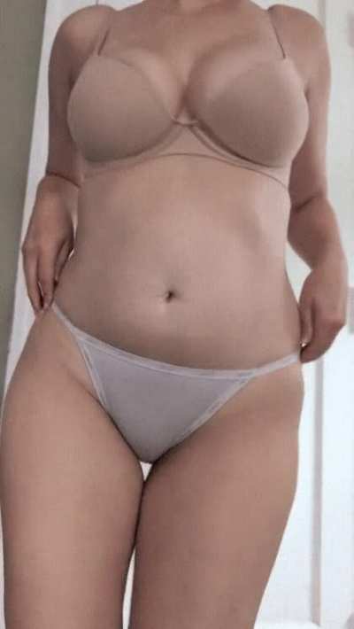 Let's have fun together this weekend! You know where to find me 😉😘