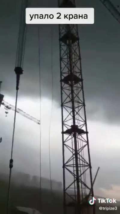 Cyka blyat cranes falling