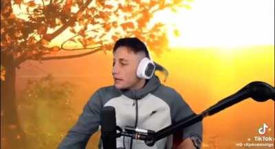 Momo recapacitando sobre insultar