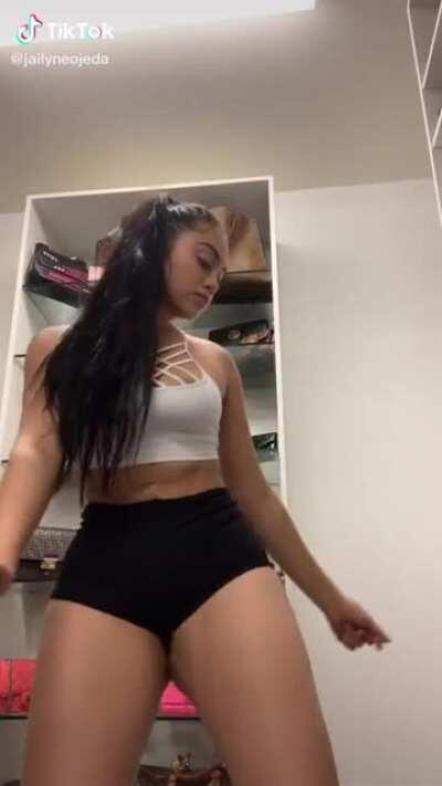 Thick thottie