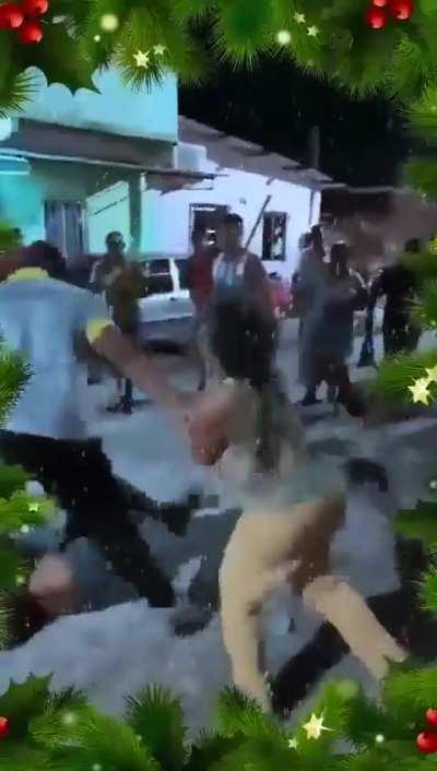 Venezolanos quejándose de la Navidad en Chile. Mientras tanto en Venezuela la Navidad sí tiene espíritu...