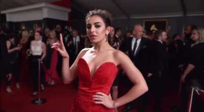 I’ll be your glambot xx