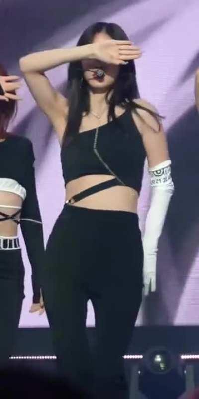 fromis_9 - Chaeyoung 🥵😍