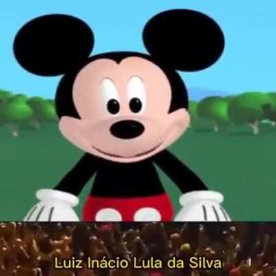 mickey ta diferente