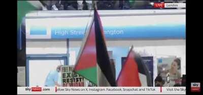 To draw the Palestine flag