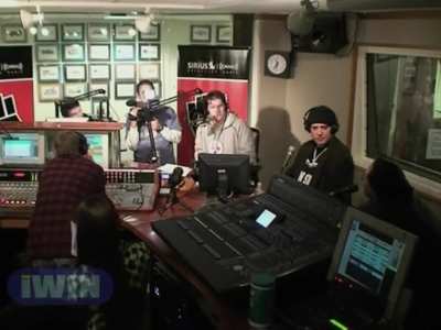 JD's love life discussed, can't commit to a relationship because of his 