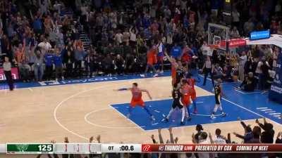 [Highlight] Shai hits the step back 3 with 0.6 left on the clock to give the Thunder the lead in OT