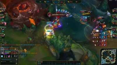 Both ADC's getting a penta at the same time, featuring Aphelios infernum ult