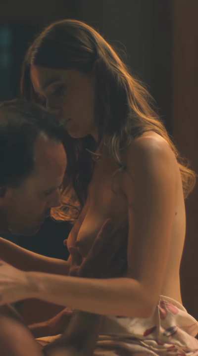 Aimee Lou Wood - The White Lotus (s03e02)