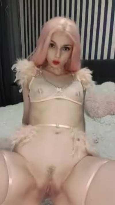 I’ll cook you dinner if you eat my pussy, deal? :)