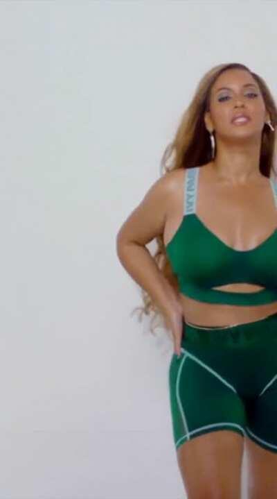 Love it when she starts showing off.