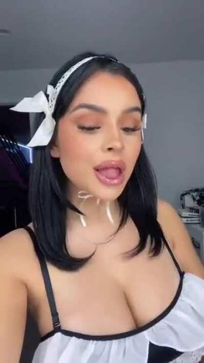 👅