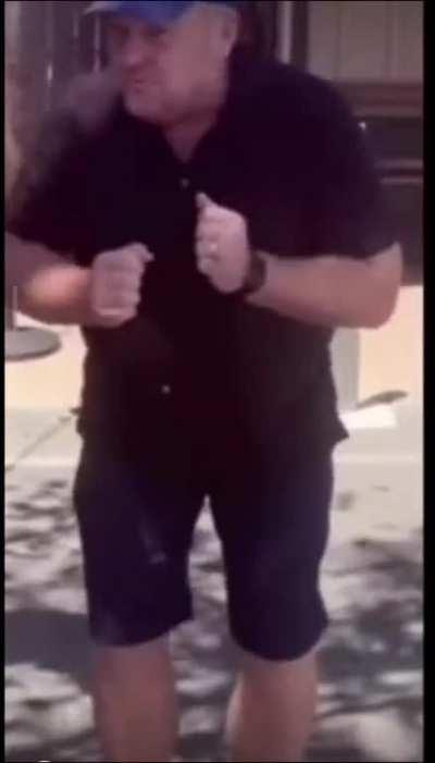 Hank Schrader dancin