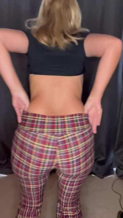 40 yr old married teacher