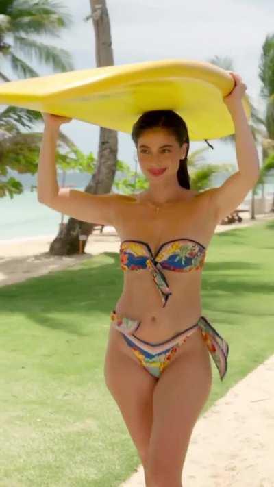 Anne Curtis