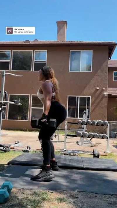 🍯🐫🏋🏽‍♀️