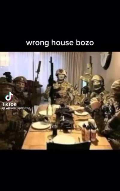 Mickey coming in as a furry, meanwhile Aaron and other people who hate furries.