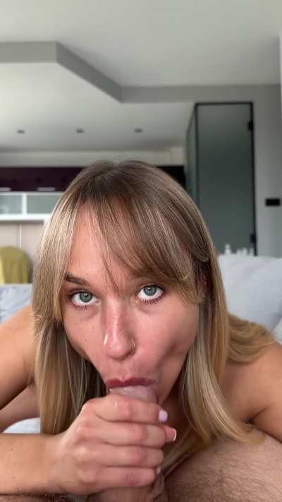 Be honest, wld you like me to be the first girl on Reddit to give you a blowjob?