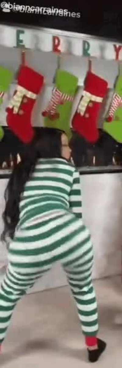 She makes my dick hard