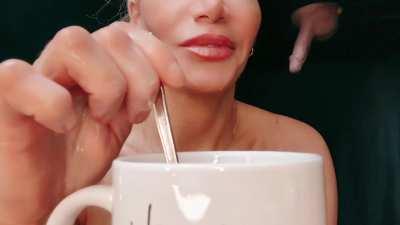 I like cream in my coffee