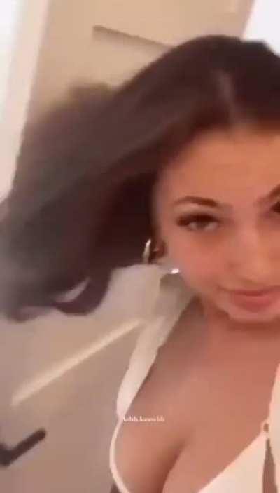 Ash Kaash (@ash.kaashh)