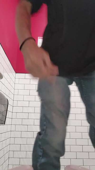 Plug checks with removal and gape at home