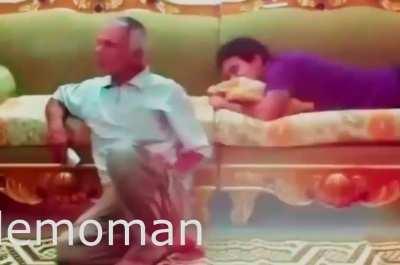 tf2 in turkey (last words is "i cant find sniper and medic")