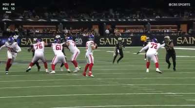 [Highlight] Carl Granderson called for roughing the passer on Jaxson Dart