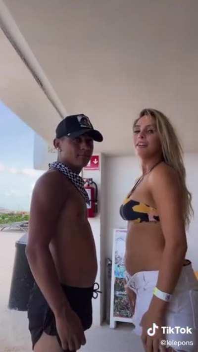 Such quirky and funny boat people 🤪