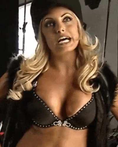 Trish Stratus’ Shiny Golden Body