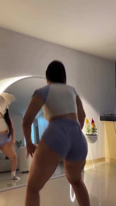 Amateur Ass Ass Spread Dance Homemade Latina Solo Teen Twerking Porn GIF