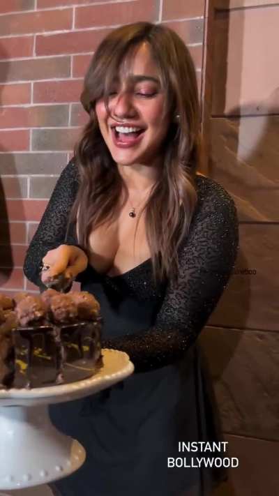 Can't believe She's just turned 37 !!