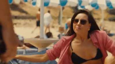 Aubrey Plaza 'The White Lotus' (2022)