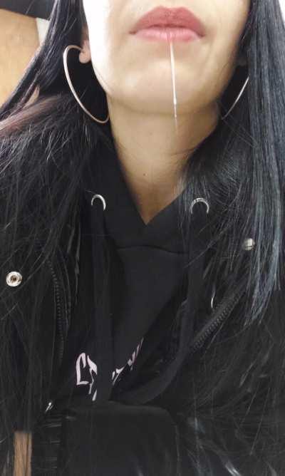 Say aaahhh to your this sweet babe, i will give you all you need 